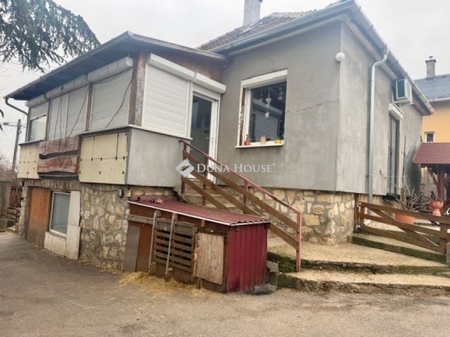 Eladó családi ház, Érden 89 M Ft, 4 szobás