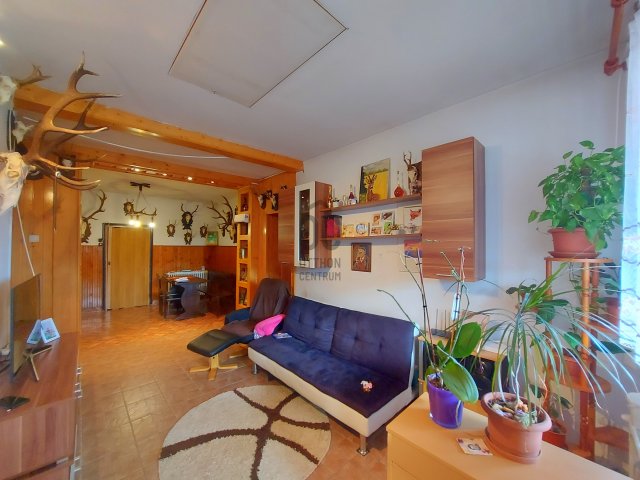 Eladó családi ház, Mogyoródon 79.99 M Ft, 5 szobás