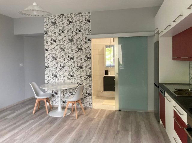 Kiadó téglalakás, albérlet, Pécsett, Apáca utcában, 2 szobás