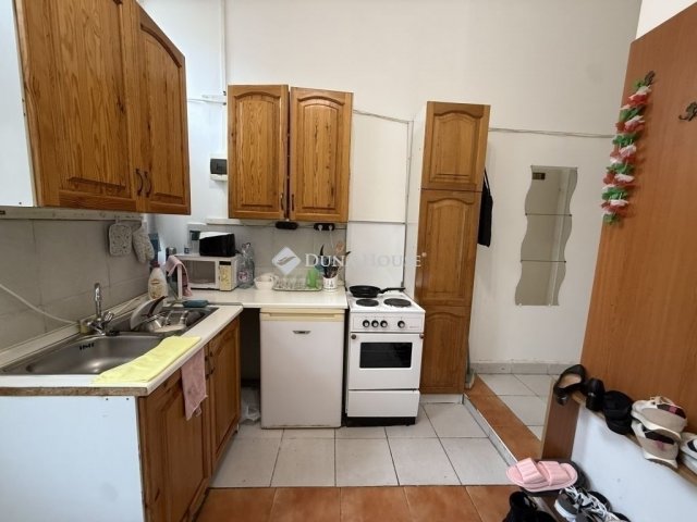 Eladó téglalakás, Budapesten, VII. kerületben 48 M Ft, 1 szobás