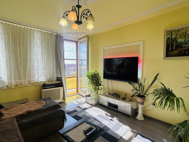 Eladó téglalakás, Cegléden 52.99 M Ft, 3 szobás