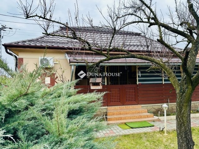 Eladó családi ház, Pilisen 68 M Ft, 3 szobás