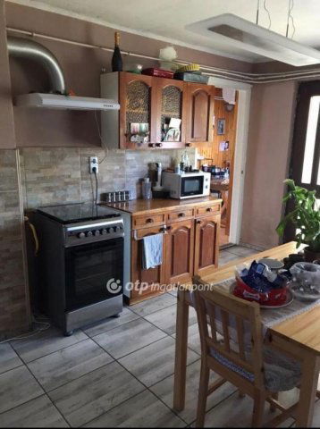 Eladó családi ház, Somlóvásárhelyen 28.999 M Ft, 2 szobás