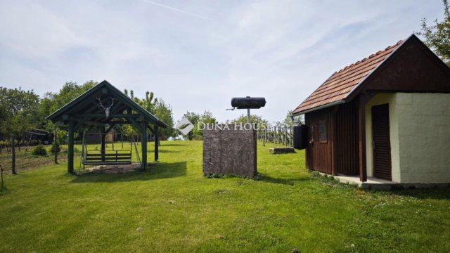 Eladó nyaraló, Gyékényesen 13.9 M Ft, 2 szobás