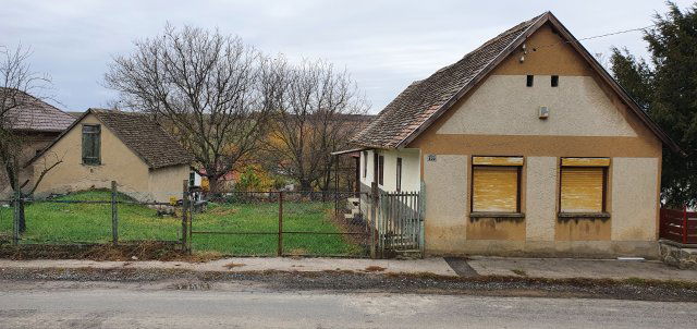 Eladó családi ház, Erdősmecskén 3.8 M Ft, 2 szobás