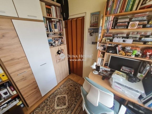 Eladó panellakás, Budapesten, XIV. kerületben 64 M Ft, 1+1 szobás
