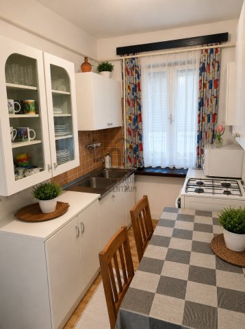 Eladó családi ház, Balatonszabadiban 35 M Ft, 4 szobás