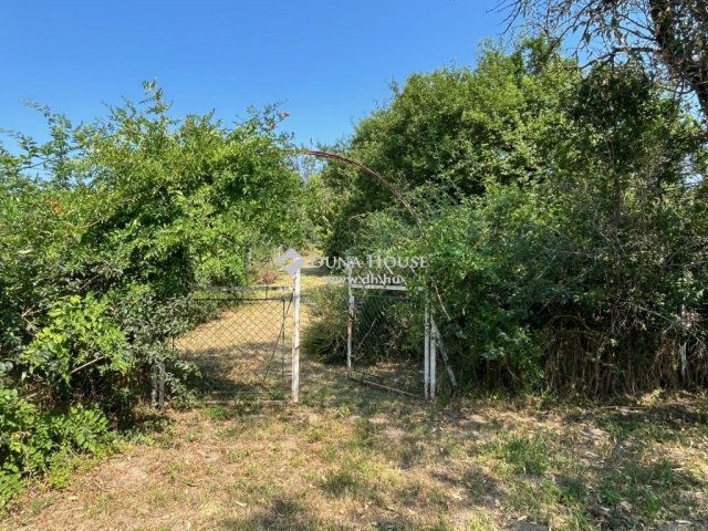 Eladó nyaraló, Csóron 10.9 M Ft, 1 szobás / költözzbe.hu