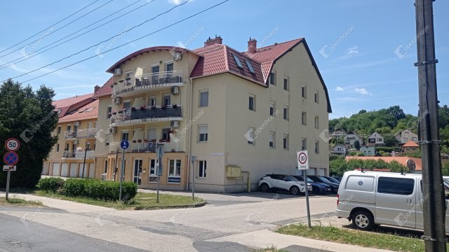 Eladó téglalakás, Zalaegerszegen 56.5 M Ft, 3 szobás
