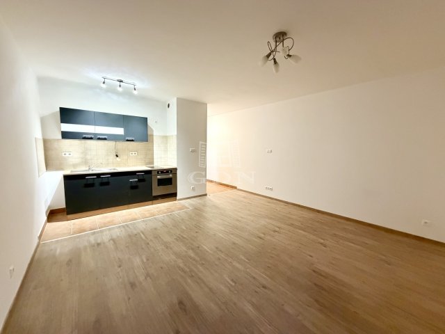 Eladó téglalakás, Budapesten, XVIII. kerületben 56.99 M Ft
