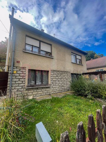 Eladó családi ház, Pécsett, Bencze József utcában 53.9 M Ft