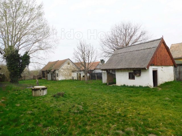 Eladó családi ház, Balatonszentgyörgyön 33 M Ft, 2 szobás