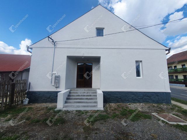 Eladó családi ház, Csurgón 49 M Ft, 3 szobás