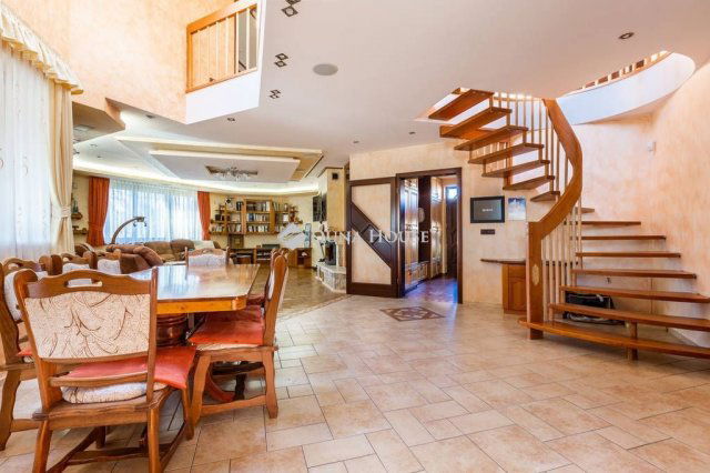 Eladó családi ház, Kistarcsán, Boróka utcában 329 M Ft