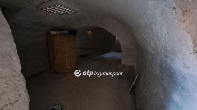 Eladó családi ház, Kecskeméten 85 M Ft, 6+1 szobás