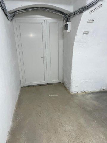 Eladó üzlethelyiség, Pécsett 37.9 M Ft / költözzbe.hu
