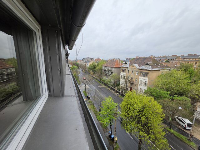 Eladó téglalakás, Budapesten, XIV. kerületben 90 M Ft, 2 szobás