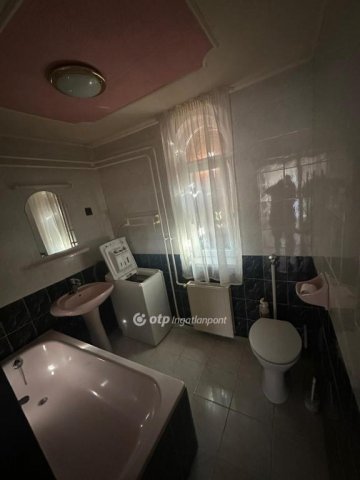 Eladó családi ház, Zalaegerszegen 64.9 M Ft, 2+1 szobás