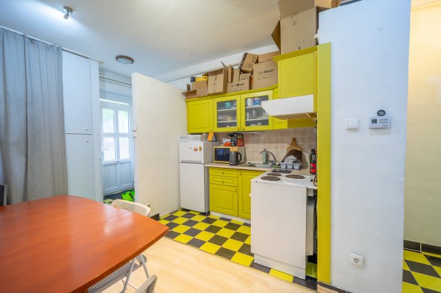 Eladó téglalakás, Budapesten, XII. kerületben 69.8 M Ft