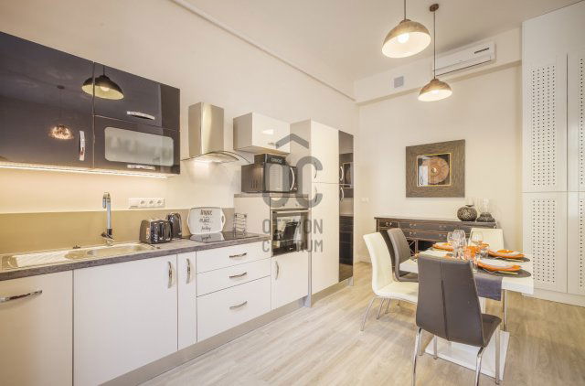 Eladó téglalakás, Budapesten, V. kerületben 397 M Ft, 8 szobás