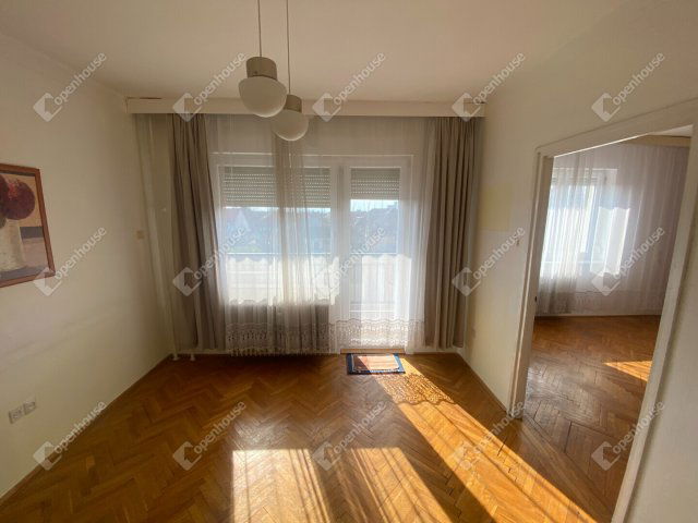 Eladó téglalakás, Mosonmagyaróváron 49.9 M Ft, 3 szobás