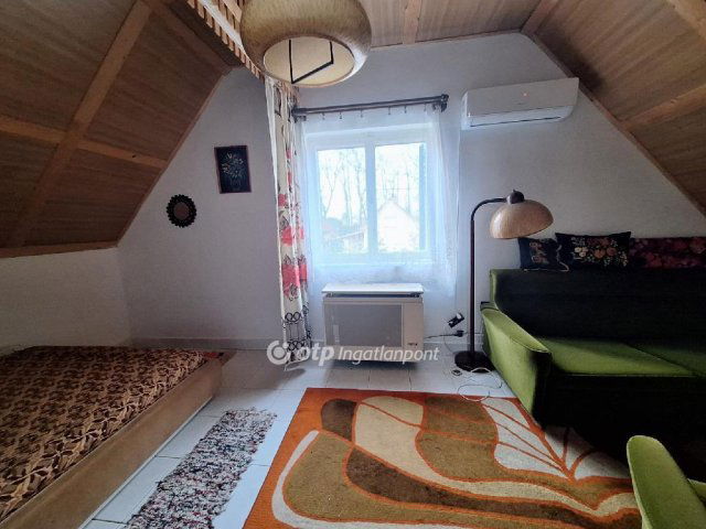Eladó nyaraló, Berekfürdőn 35 M Ft, 1+3 szobás