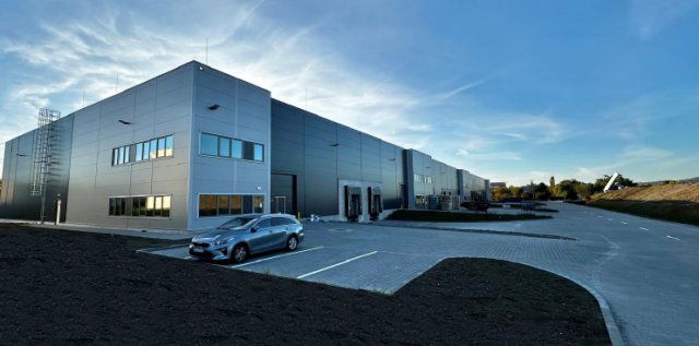 Kiadó ipari ingatlan, Törökbálinton 4273 E Ft / hó