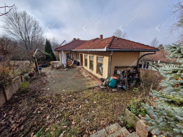 Eladó családi ház, Pogányszentpéteren 59 M Ft, 4 szobás