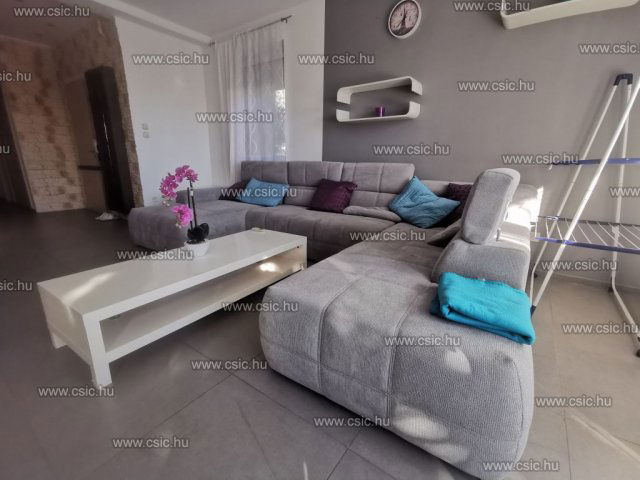 Eladó téglalakás, Budapesten, II. kerületben 187 M Ft, 3 szobás