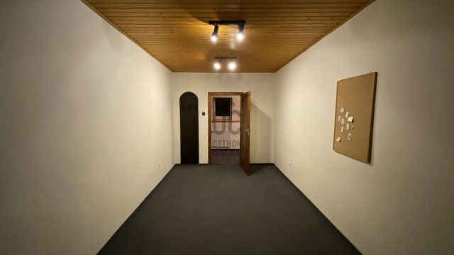 Kiadó iroda, Budakalászon 86 E Ft / hó / költözzbe.hu