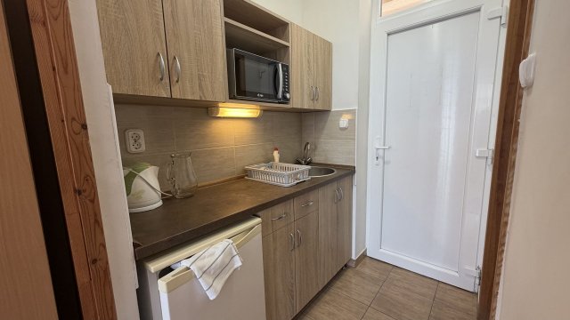 Kiadó hotel, Hajdúszoboszlón 2500 E Ft / hó