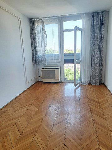 Eladó téglalakás, Nyíregyházán 24 M Ft, 1 szobás
