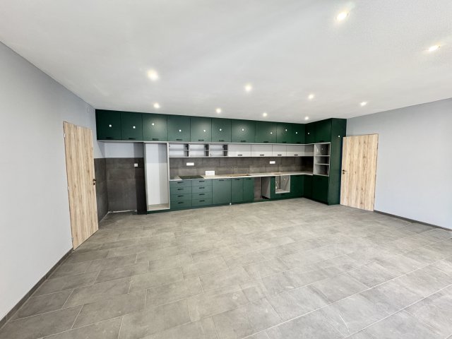 Eladó családi ház, Zsámbokon 59.9 M Ft, 4 szobás