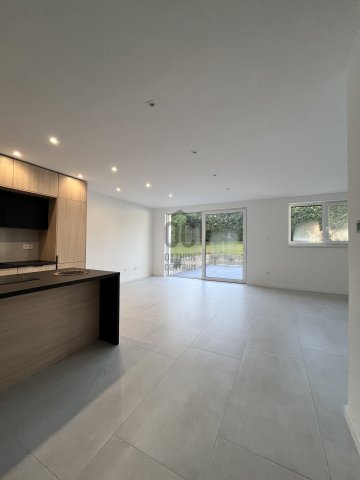 Eladó ikerház, Törökbálinton 177 M Ft, 5 szobás