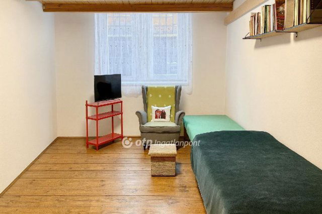 Eladó téglalakás, Budapesten, VIII. kerületben 44.9 M Ft