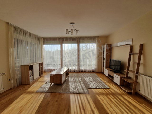 Kiadó téglalakás, albérlet, XI. kerületben, Beregszász úton