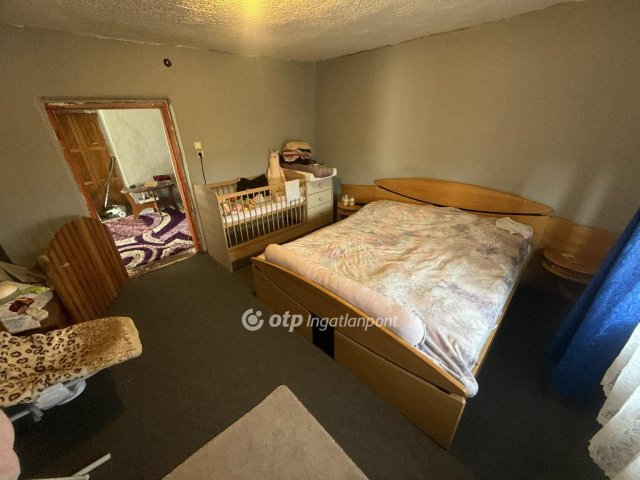 Eladó családi ház, Tiszakécskén 19.9 M Ft, 3 szobás