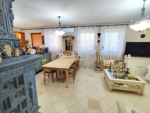 Eladó családi ház, Budapesten, XXI. kerületben 289.9 M Ft