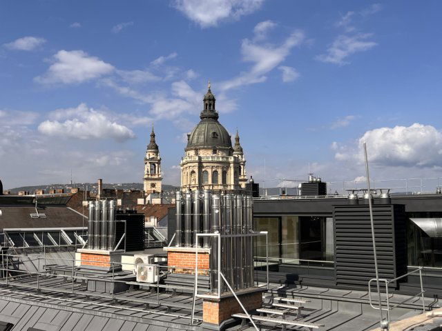 Eladó téglalakás, Budapesten, VI. kerületben 330 M Ft, 4 szobás