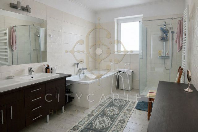 Kiadó családi ház, albérlet, Budapesten, XII. kerületben