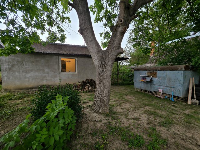 Eladó nyaraló, Kulcson 14.9 M Ft, 1 szobás / költözzbe.hu