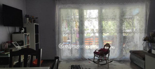 Eladó családi ház, Szigethalmon 70.5 M Ft, 2+1 szobás