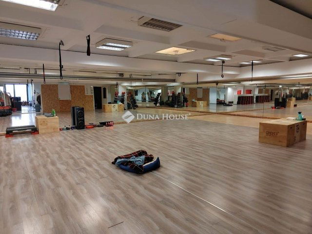 Eladó üzlethelyiség, Szegeden 150 M Ft / költözzbe.hu