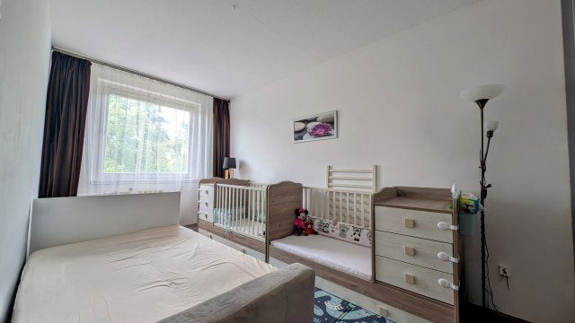 Eladó panellakás, Kecskeméten 40 M Ft, 2 szobás