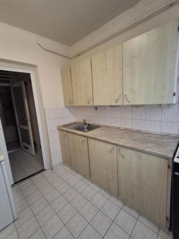 Eladó panellakás, Nyíregyházán, Kalevala sétányon 44.5 M Ft