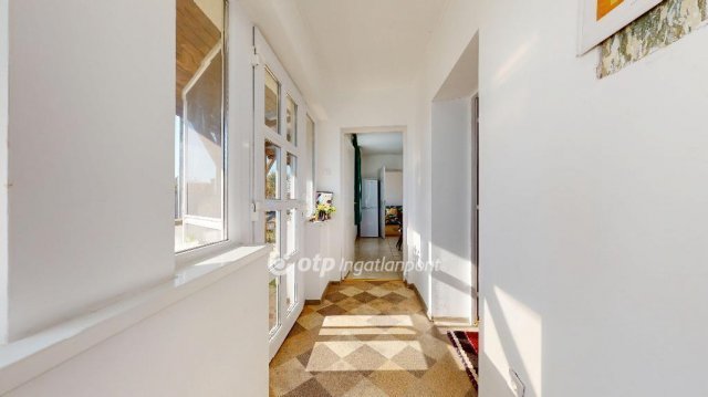 Eladó családi ház, Nyíregyházán 40 M Ft, 2 szobás