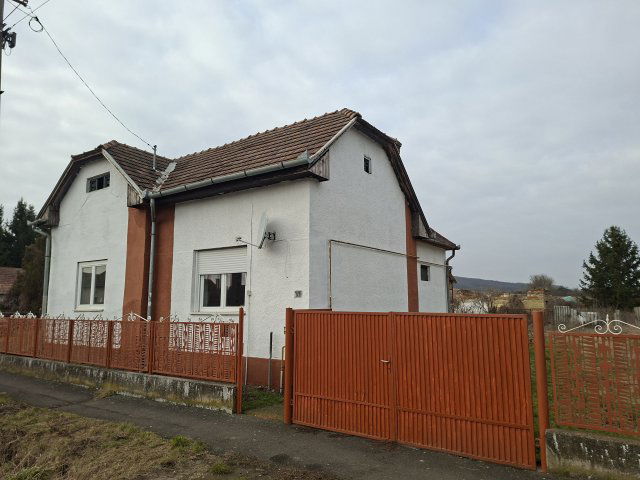 Eladó családi ház, Endrefalván 17.5 M Ft, 3 szobás