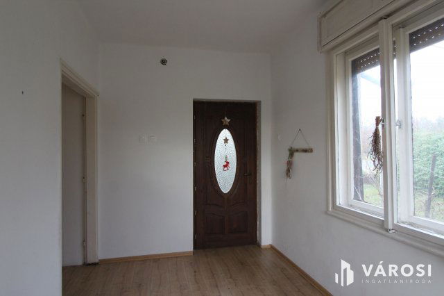 Eladó családi ház, Székkutason 22.9 M Ft, 4 szobás