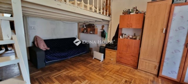 Eladó panellakás, Budapesten, X. kerületben 33 M Ft, 1 szobás