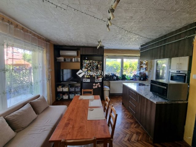 Eladó nyaraló, Gárdonyban 84.9 M Ft, 5 szobás
